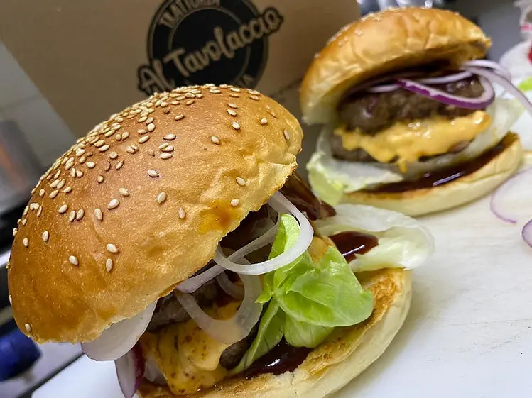 Hamburger a Mazara del Vallo, Hamburger di Al Tavolaccio, Al Tavolaccio Mazara