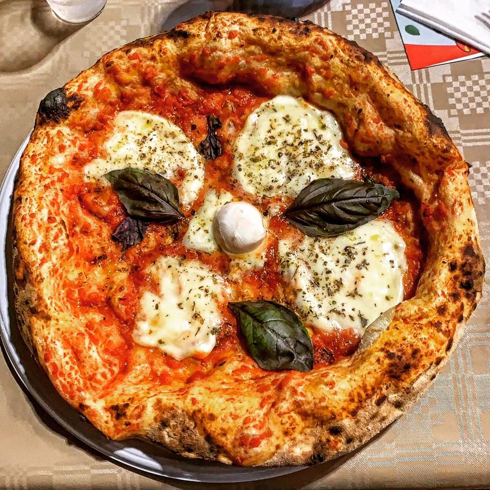 Le migliori pizzerie a Messina, Pizzerie dove mangiare a Messina, Pizzeria Verace Fiammante, Verace Fiammante Peppe Curreli, Piatto, Pizza