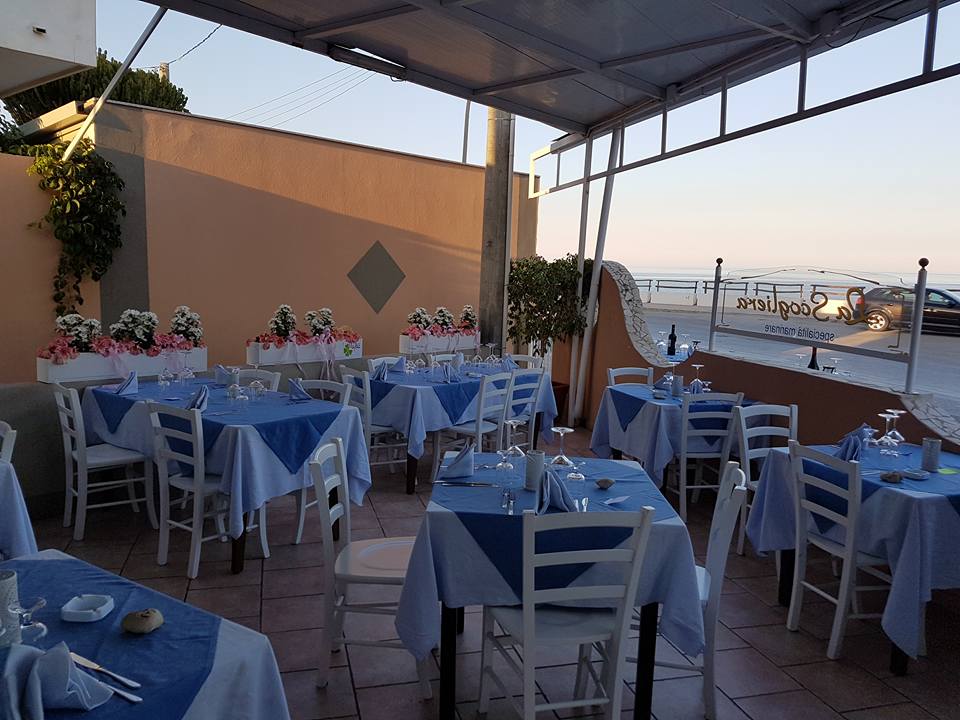 Dove mangiare ad Avola, Avola, Sicilia, Ristorante La Scogliera, Esterni, Interni, Arredamento