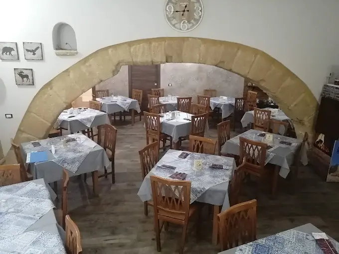 Le migliori pizzerie ad Agrigento, 7 locali consigliati, Pizzeria Pizza Lampo Da Ettore, Interni, Arredamento