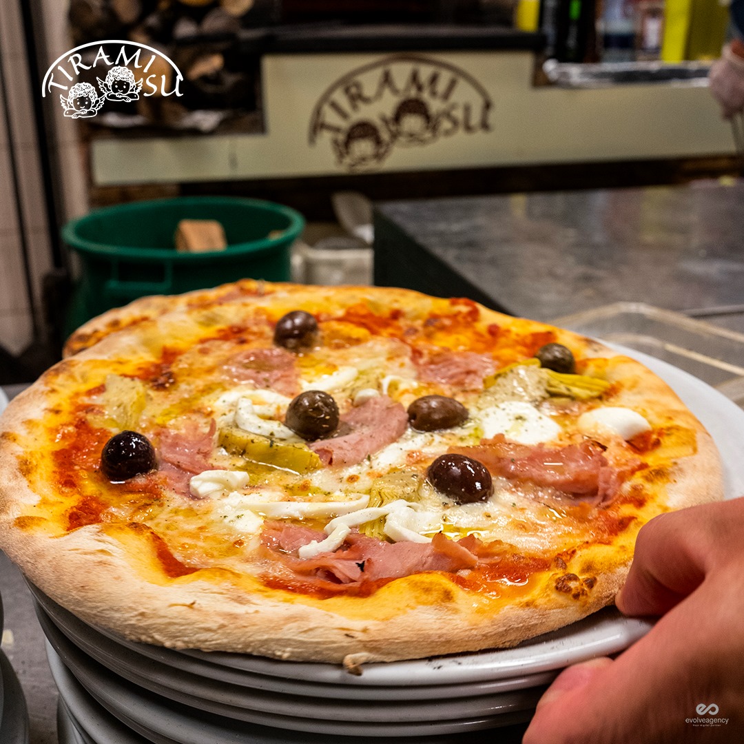 Migliori Pizzerie a Taormina, Pizzerie a Taormina, Ristorante Pizzeria Tiramisù , Pizza