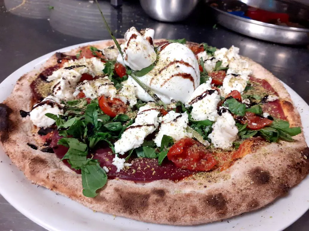 Le migliori pizzerie ad Agrigento, 7 locali consigliati, Pizzeria La Tana del Lupo, Pizza