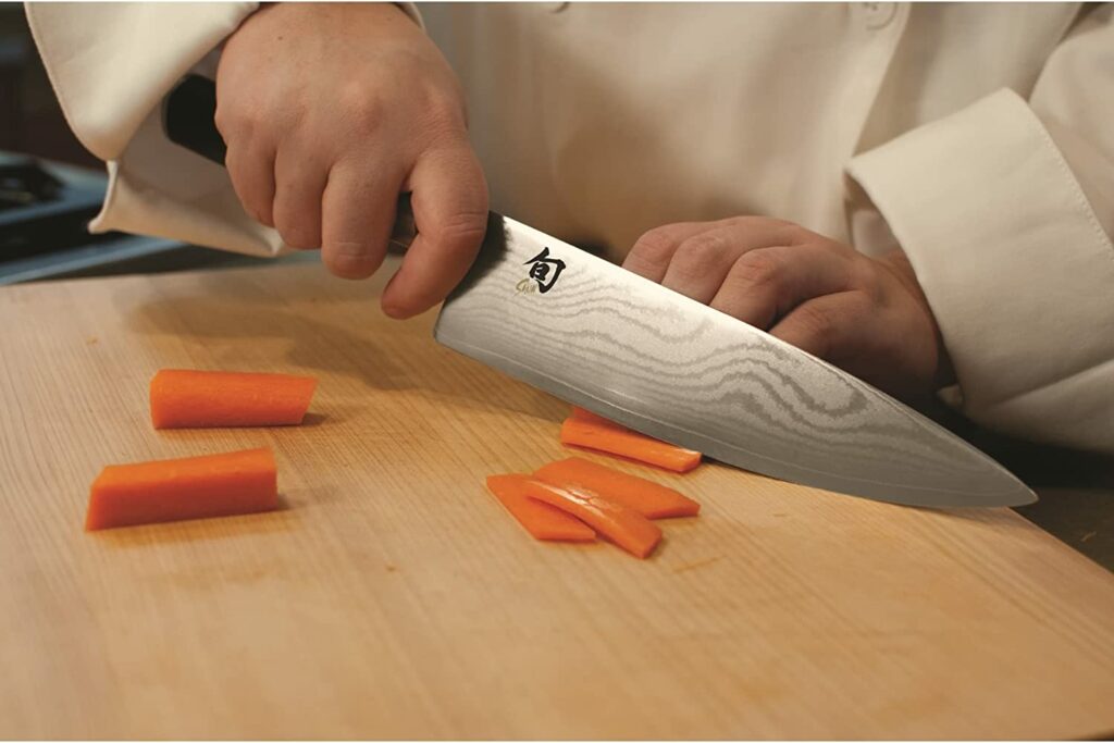 I migliori coltelli da cucina professionali, Shun classic chef's knife