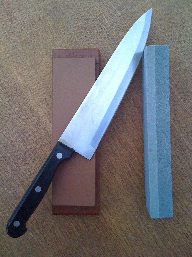 I migliori coltelli da bistecca: 7 consigliati da noi, coltelli, bistecca, coltello, acciarino, affilatura del coltello