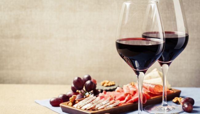 Migliori vini rossi siciliani, migliore vino rosso, migliore vino rosso siciliano, rosso siciliano, vino rosso, aperitivo con vino rosso