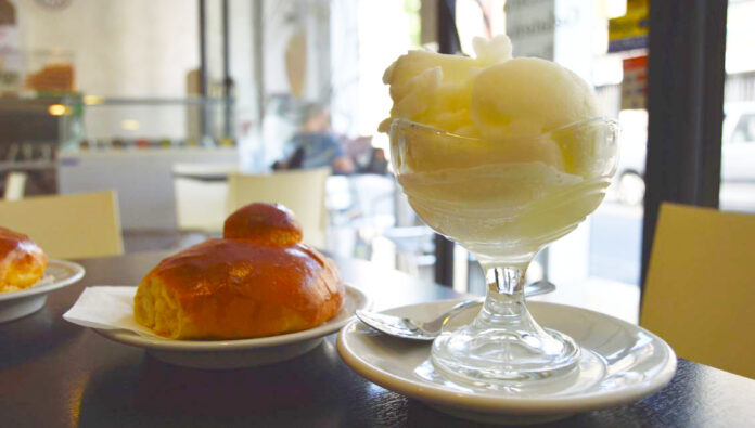 Granita e brioche siciliane. Dove mangiare la granita a Messina